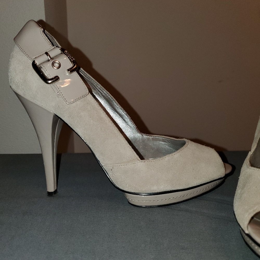 Guess heels